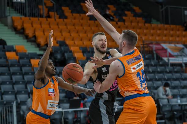 我可以帮你 我可以帮你