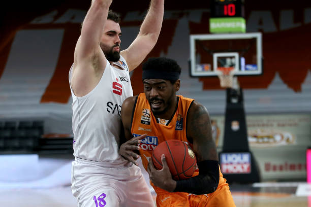 根据俱乐部 根据俱乐部